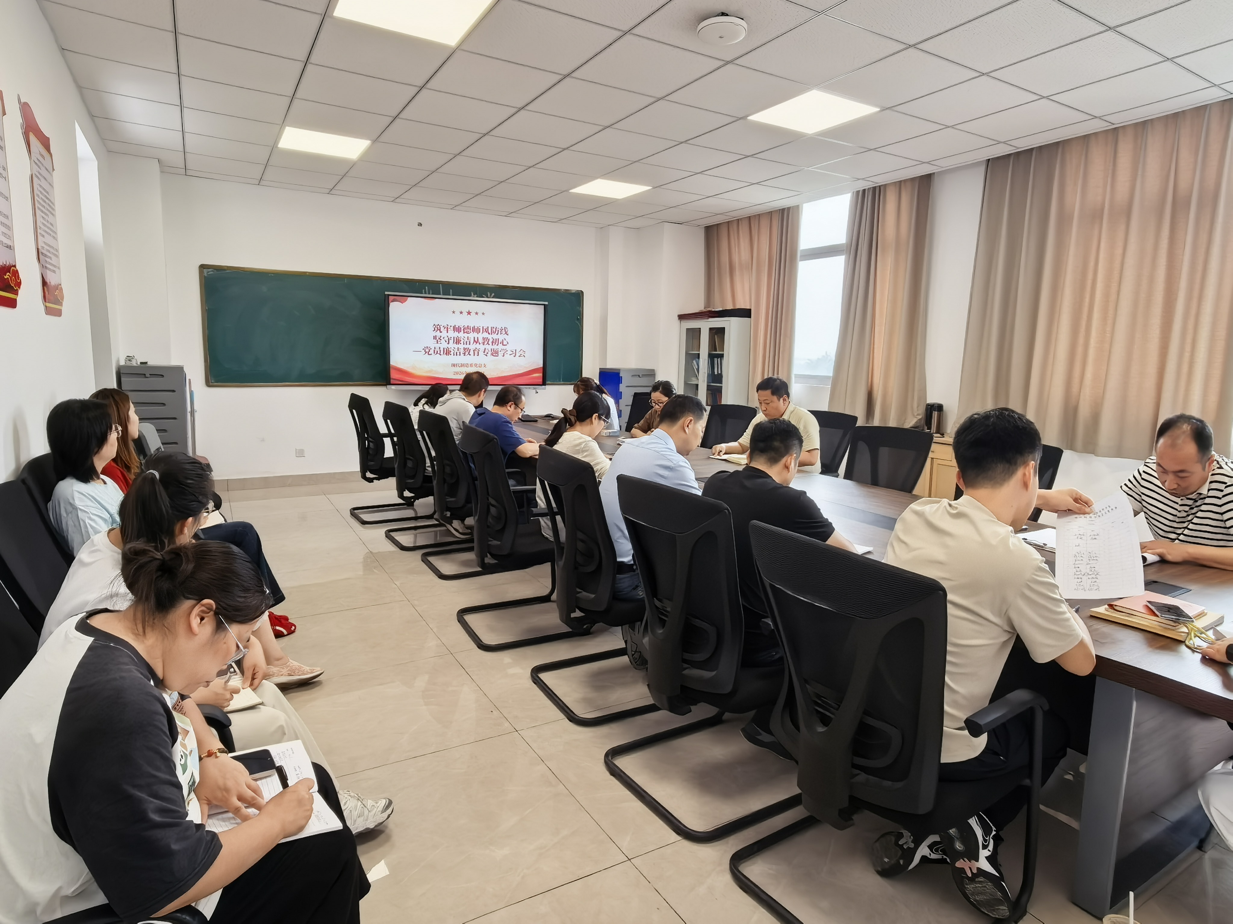 图片1.jpg 图片1.jpg